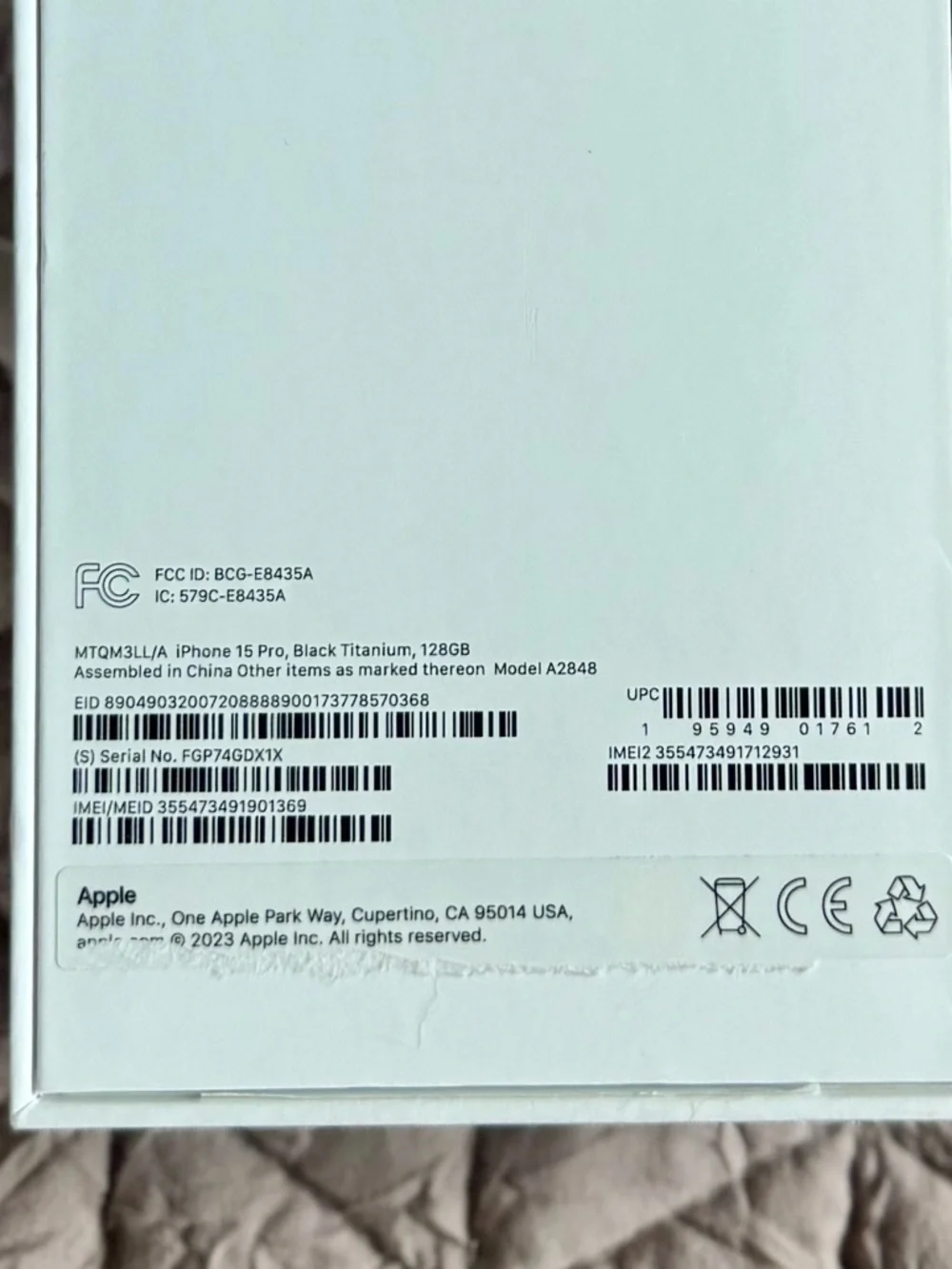 Apple iPhone 15 Pro Black Titanium Box 128GB– Empty Box Only